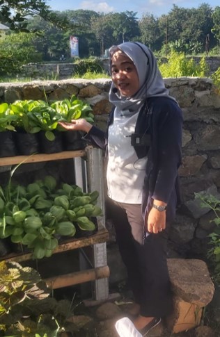 Lombok Interpreter english bahasa indonesia